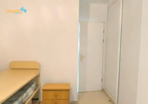 Habitación de Piso en venta en Badajoz con Aire acondicionado y Alarma