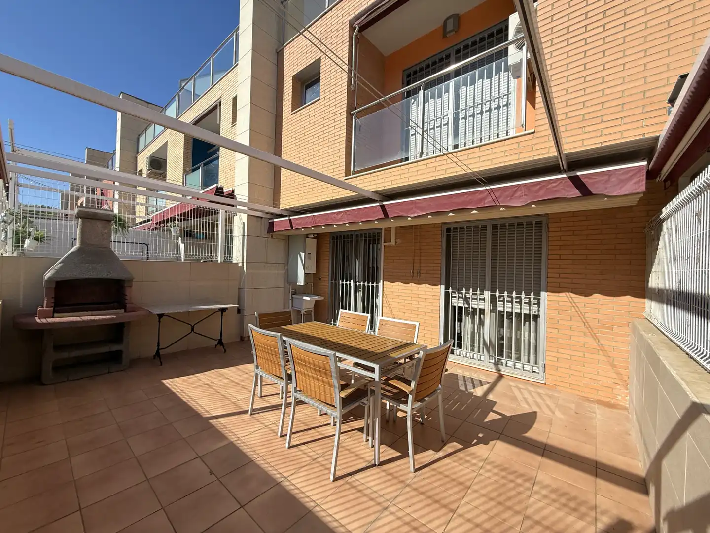 Terrassa de Casa adosada en venda en Torrent amb Terrassa, Balcó i Piscina comunitària