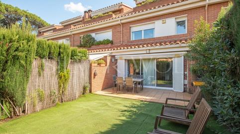 Foto 2 de Casa adosada en venda a Carrer de Cubelles, Gavà Mar, Gavà