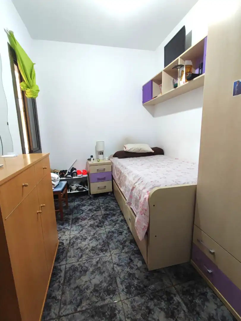 Habitación de Piso en venta en Badalona con Aire acondicionado, Calefacción y Horno