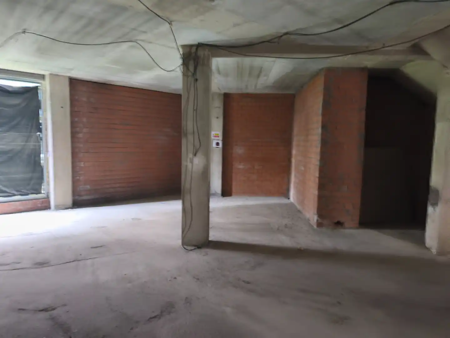 Geschaftsraum zur Miete in Oviedo  mit Terrasse