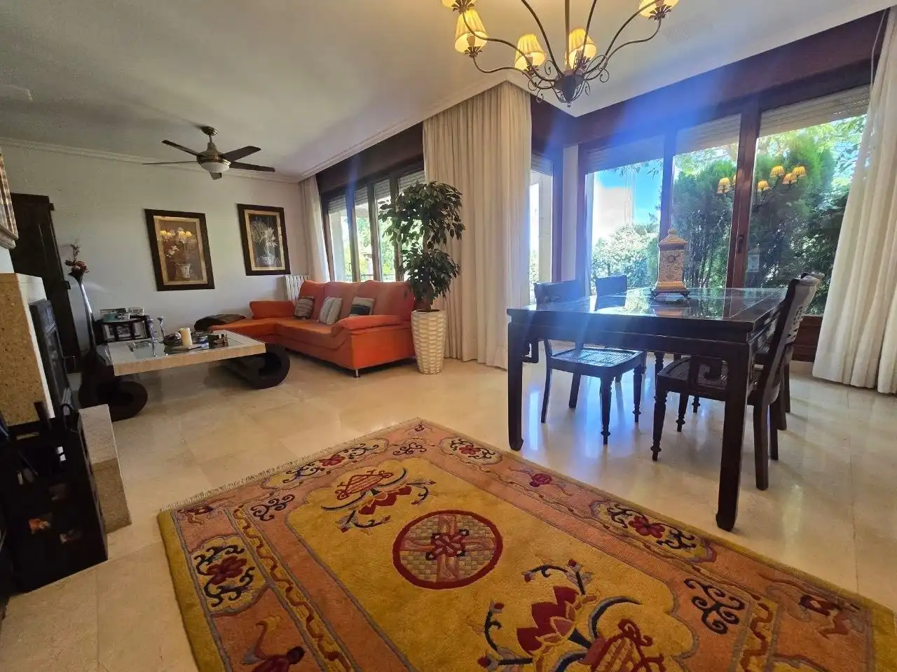 Sala de estar de Casa o chalet en venta en  Logroño con Calefacción, Jardín privado y Terraza
