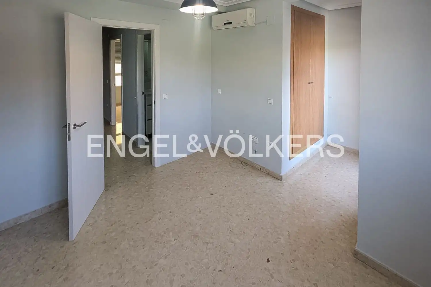 Houses for rent in Torrent  with Air Conditioner, Heating and Private garden