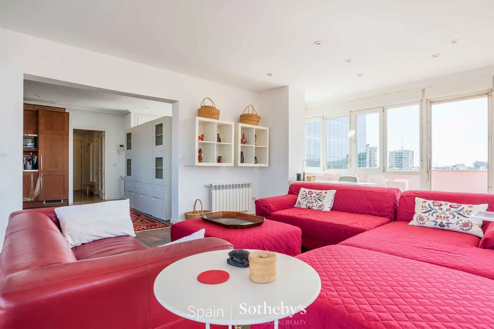 Sala de estar de Ático de alquiler en Madrid con Aire acondicionado, Calefacción y Terraza