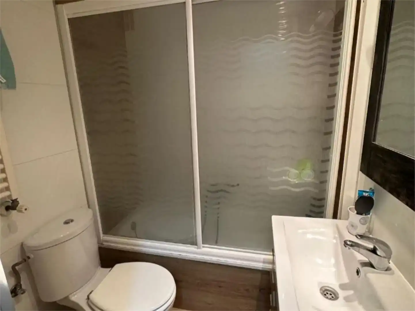 Bathroom of Flat for rent in Cuenca Capital  with Swimming Pool and Balcony
