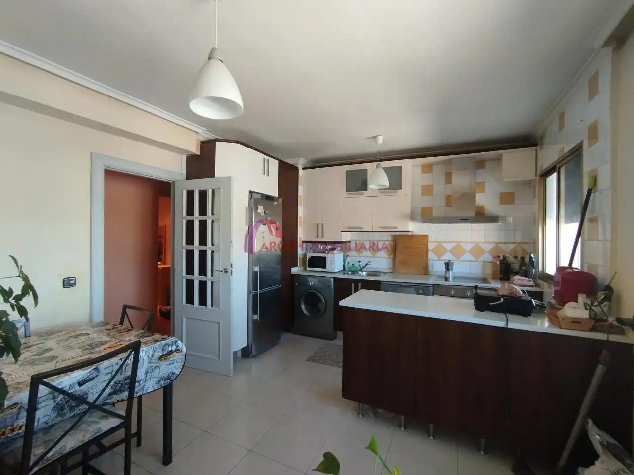 Cocina de Piso en venta en Burgos con Calefacción