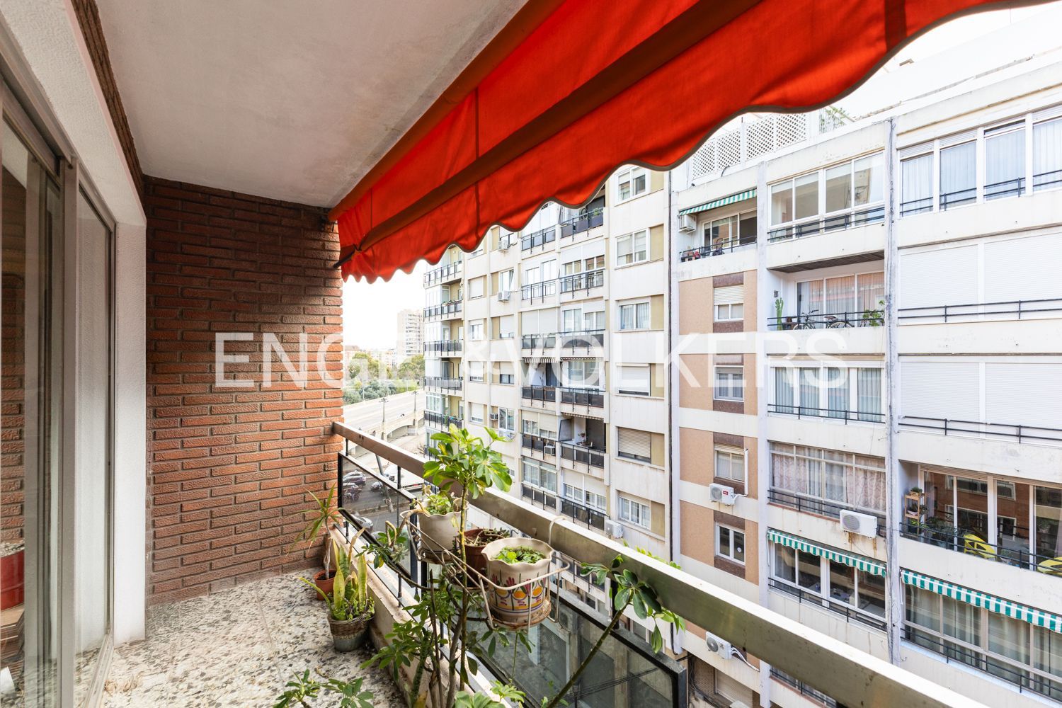 Vista exterior de Piso en venta en  Valencia Capital con Calefacción, Trastero y Balcón