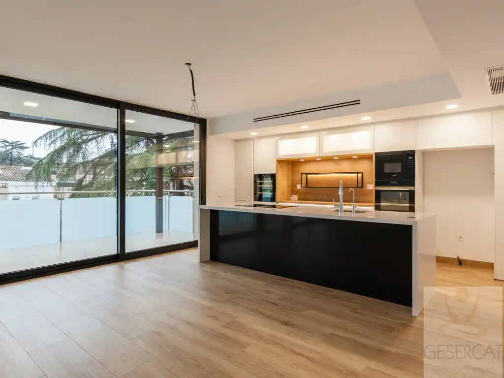 Küche von Maisonette zum Verkauf in Sant Cugat del Vallès