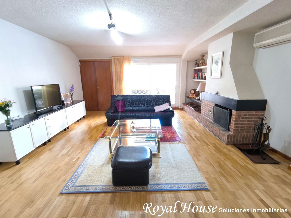 Pis en venda a Calle del Basalto, El Guijo - Colonia España