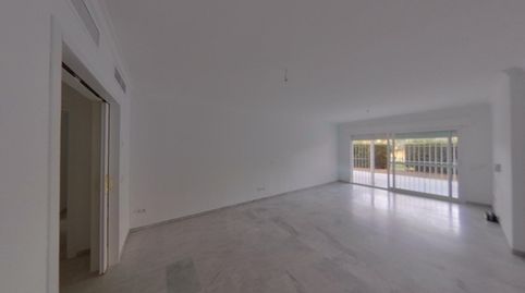 Foto 2 de Piso en venta en Urb Guadalmina Baja Compleo Hoyo 15, Guadalmina Baja, Marbella