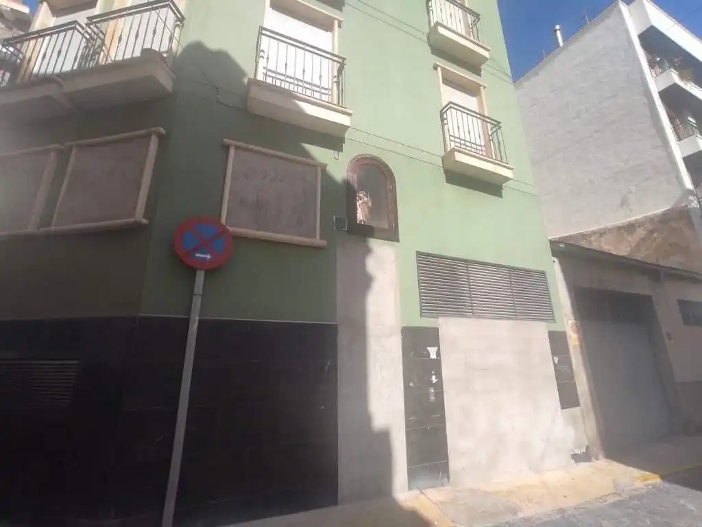 Residencial amb ascensor en venda a Crevillent, imagen 2