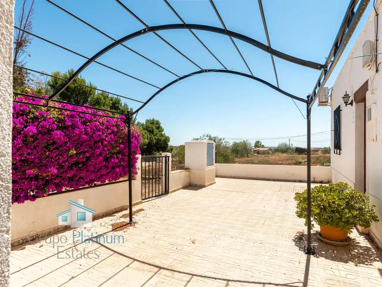 Terrassa de Casa o xalet en venda en Águilas amb Aire condicionat, Calefacció i Jardí privat