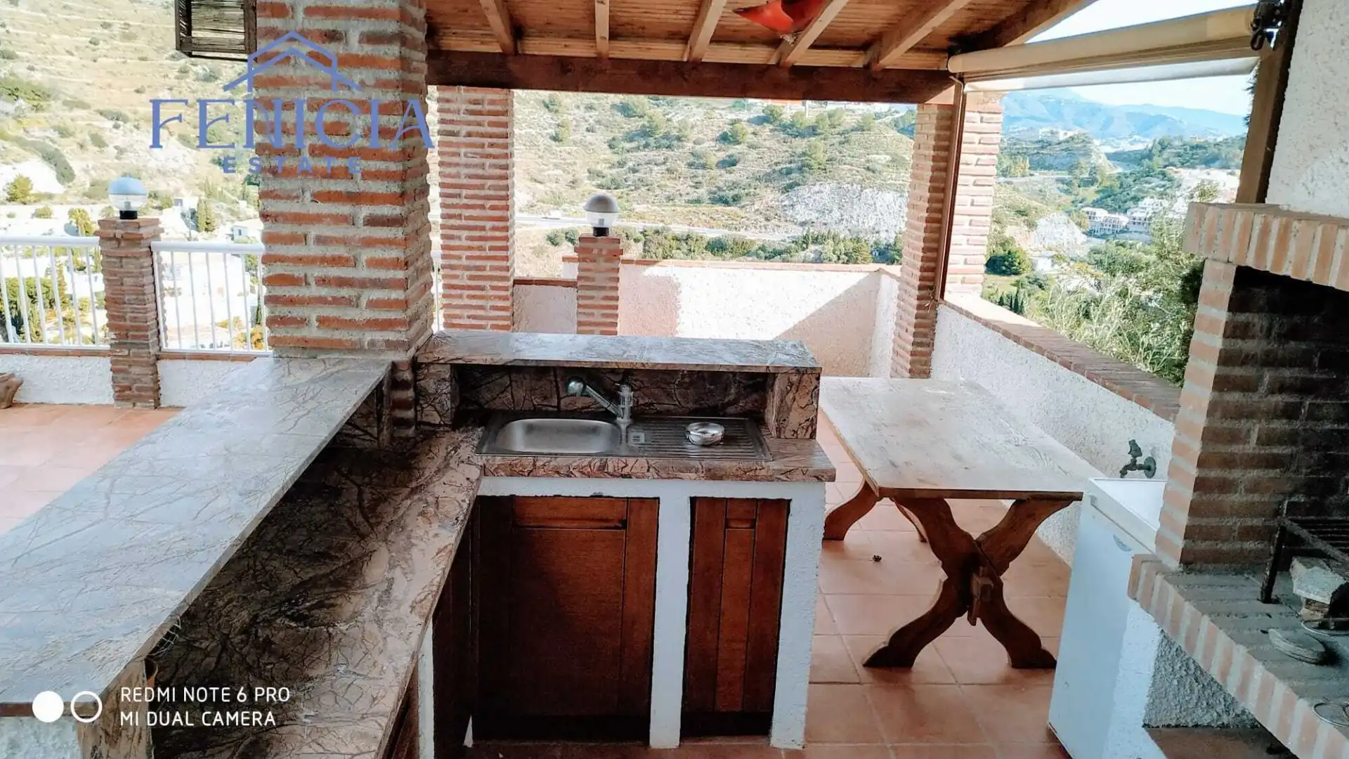 Terrassa de Casa o xalet en venda en Almuñécar amb Jardí privat, Terrassa i Traster