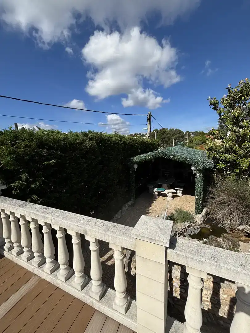 Terrassa de Casa o xalet en venda en Mediona amb Aire condicionat, Piscina i Balcó