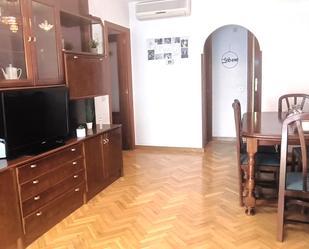 Living room of Flat for sale in  Madrid Capital  with Air Conditioner