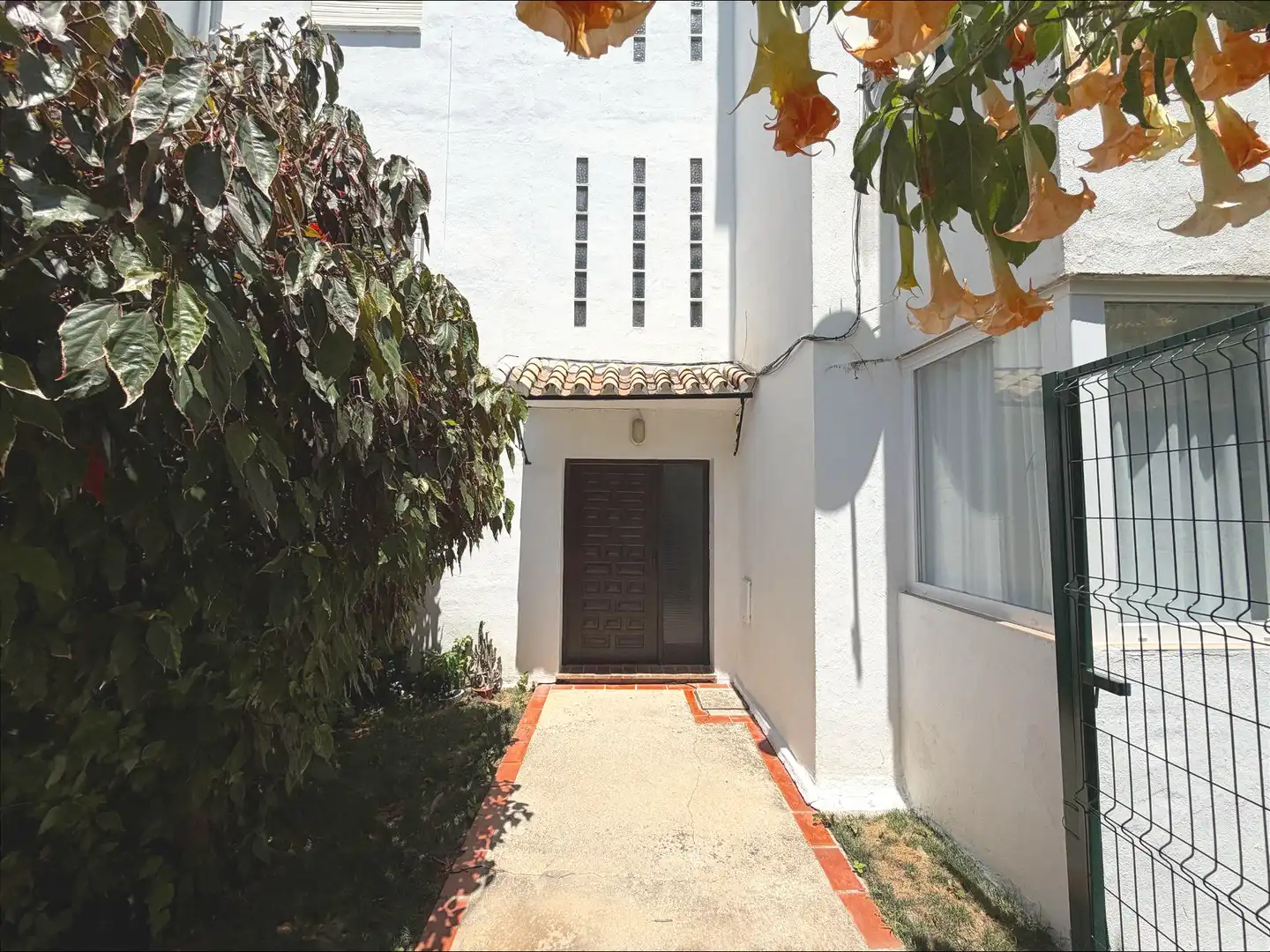Vista exterior de Apartamento en venta en Mijas con Aire acondicionado, Jardín privado y Terraza