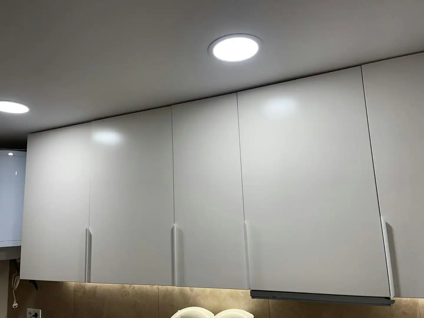 Cuina de Pis per a compartir en Badalona amb Aire condicionat, Calefacció i Rentadora