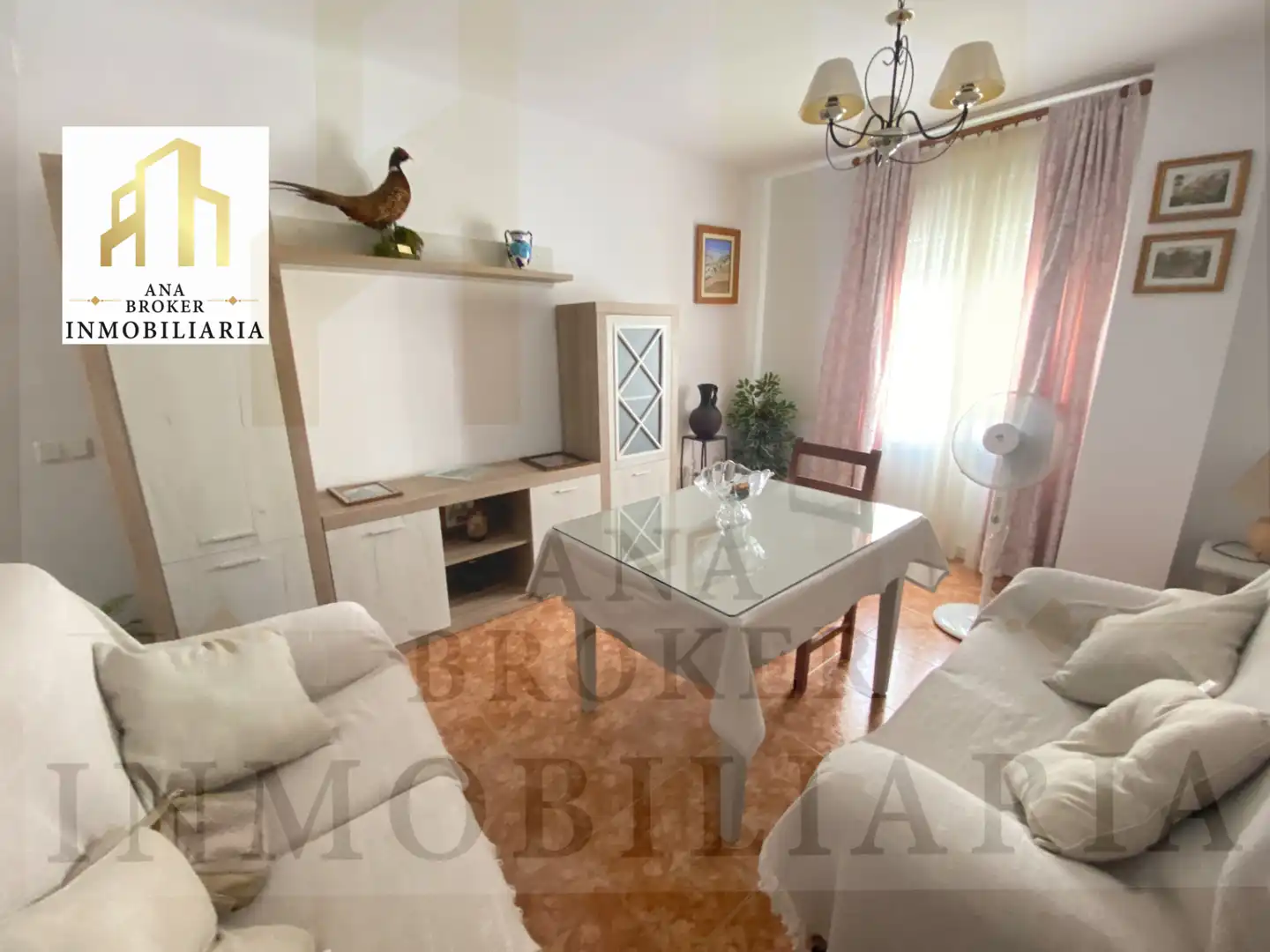 Wohnzimmer von Wohnung zur Miete in Ronda mit Möbliert, Ofen und Waschmaschine