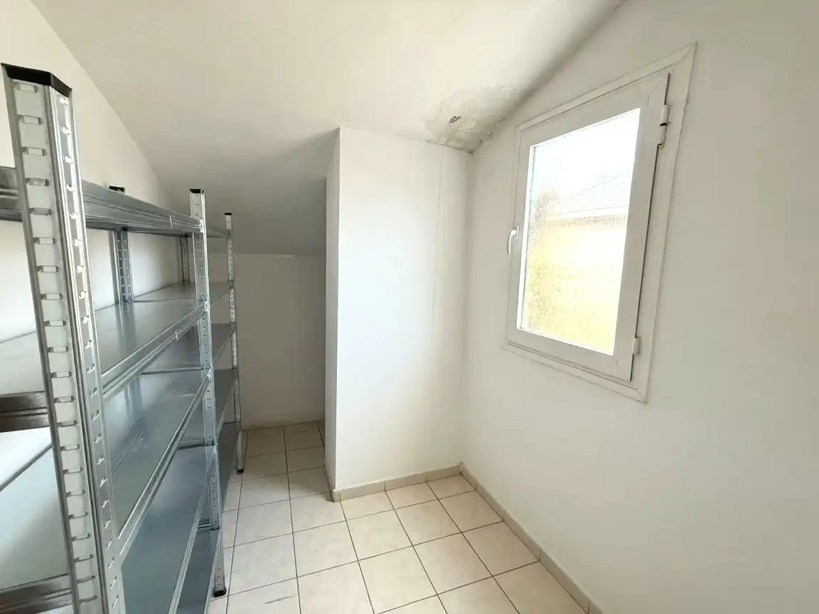 Habitación de Piso en venta en Azuqueca de Henares con Aire acondicionado, Calefacción y Trastero