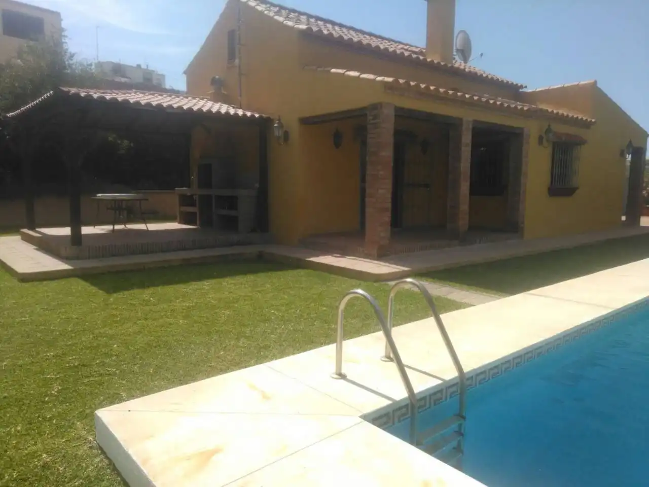 Jardín de Casa o chalet en venta en Estepona con Aire acondicionado, Calefacción y Jardín privado