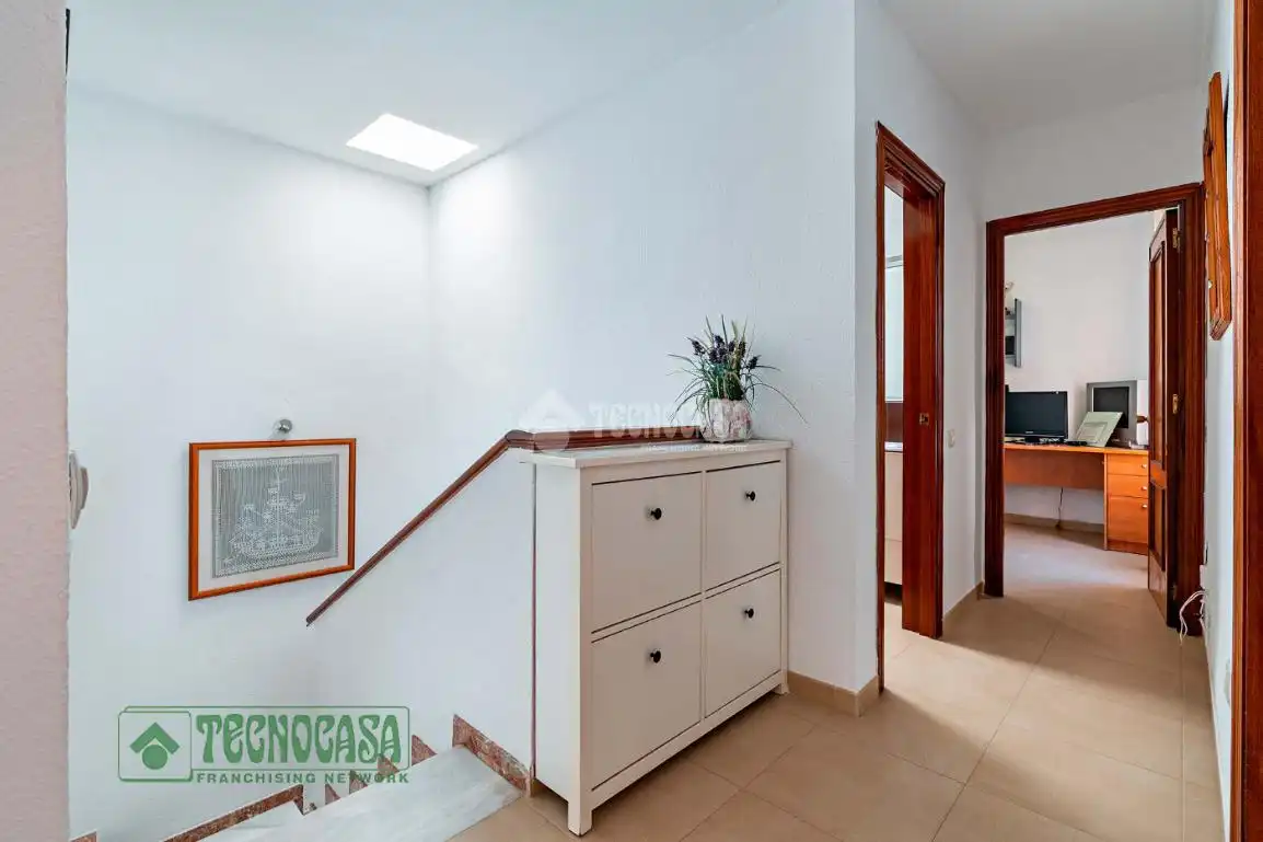 Casa adosada en venta en Roquetas de Mar