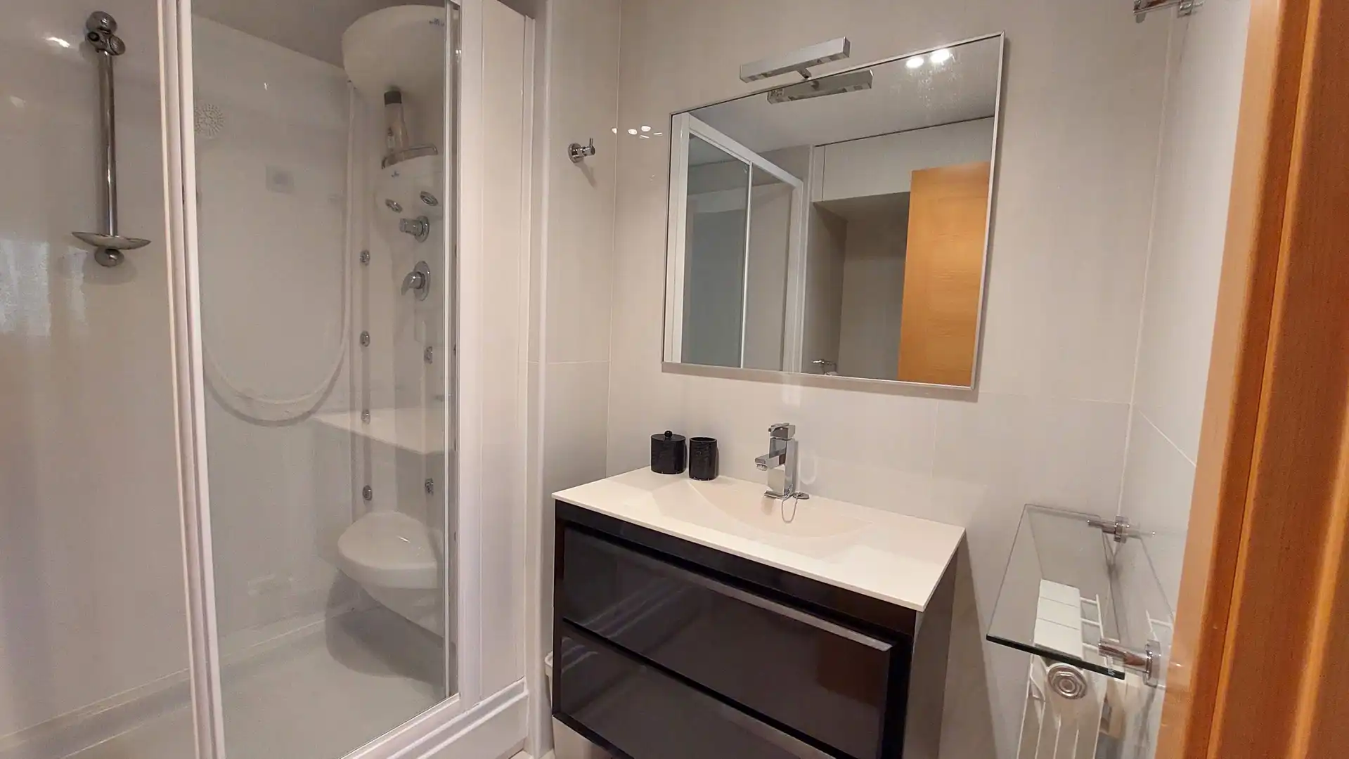 Baño de Casa adosada en venta en Salou con Aire acondicionado, Calefacción y Jardín privado