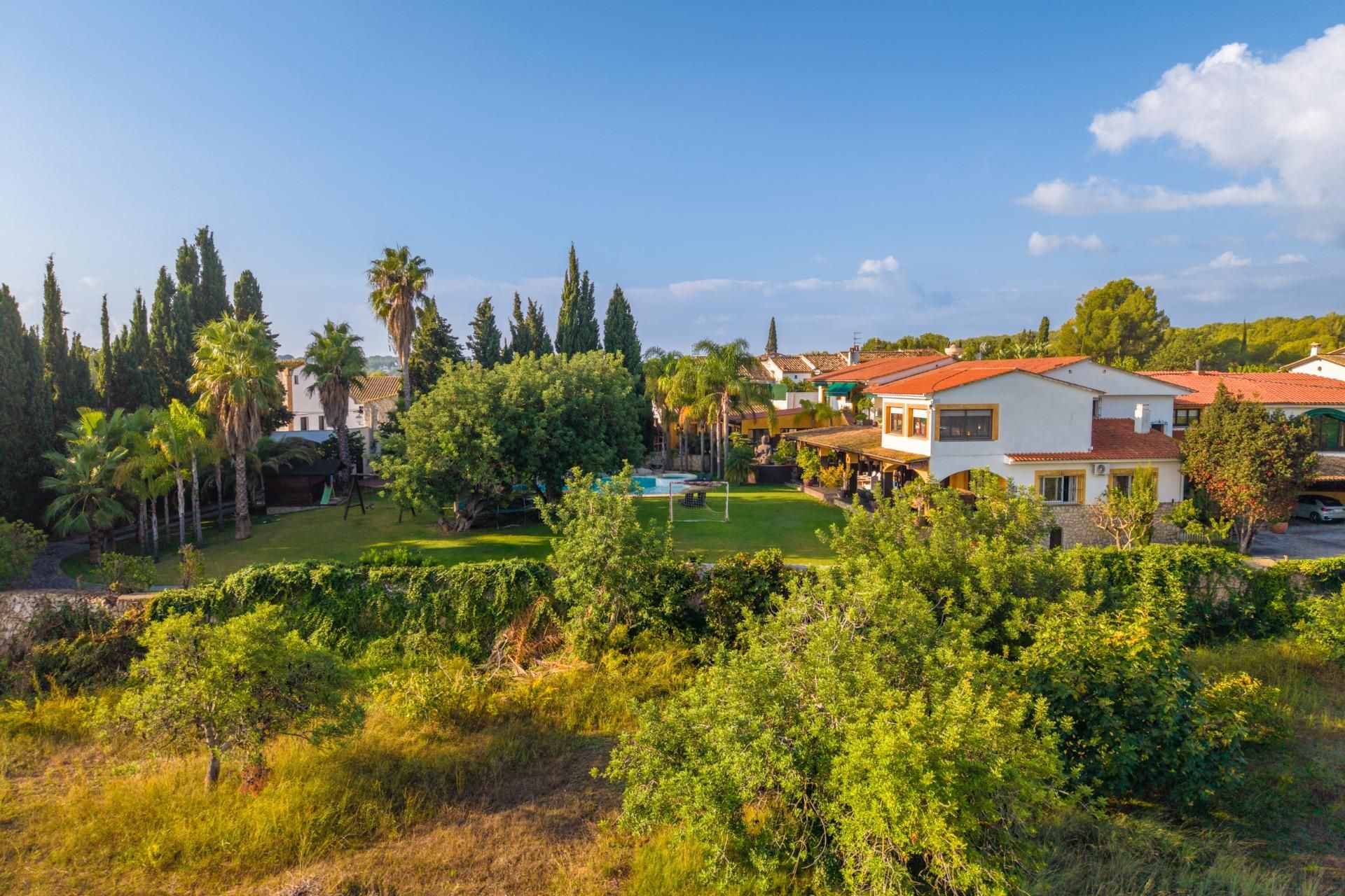 Jardí de Casa o xalet en venda en Sant Pere de Ribes amb Aire condicionat, Calefacció i Jardí privat