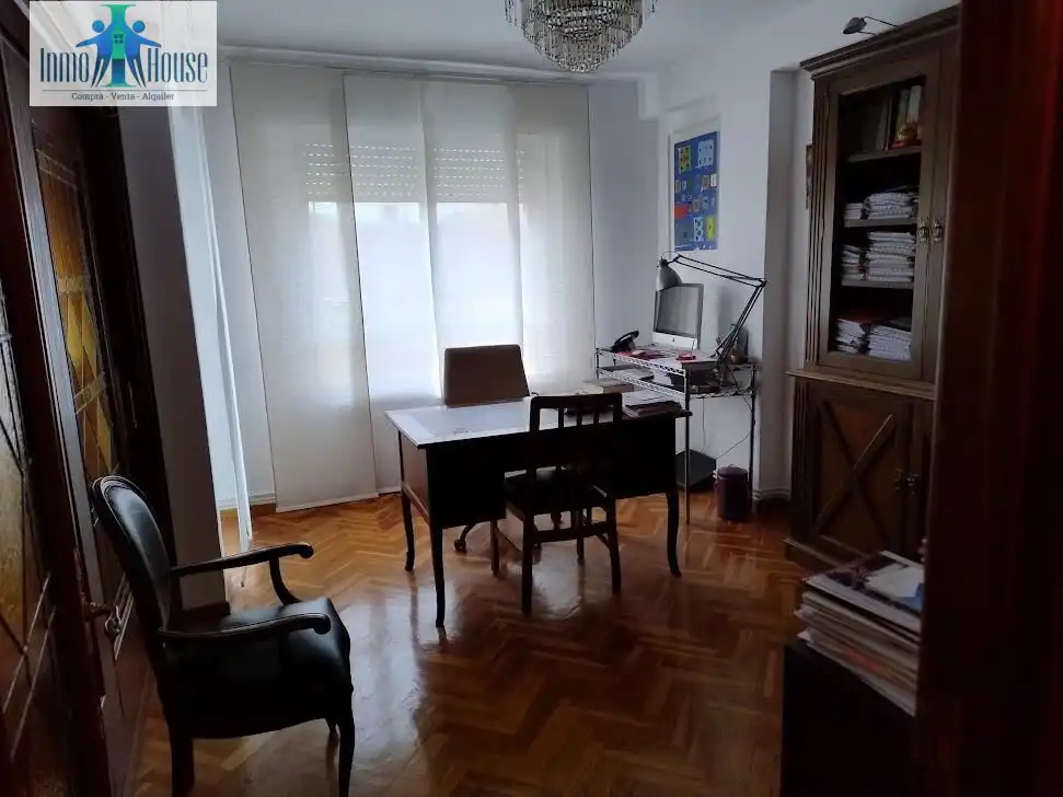 Appartamento con terrazza in vendita a Centro, imagen 5