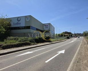 Vista exterior de Nau industrial en venda en Llanes