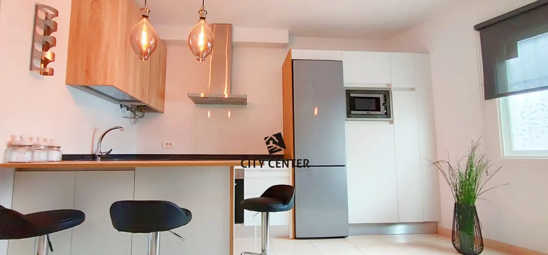 Küche von Wohnung zum Verkauf in Arona mit Terrasse, Möbliert und Ofen