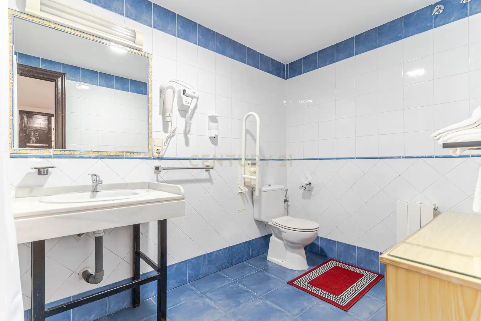 Badezimmer von Gebäude zum Verkauf in Alhama de Granada