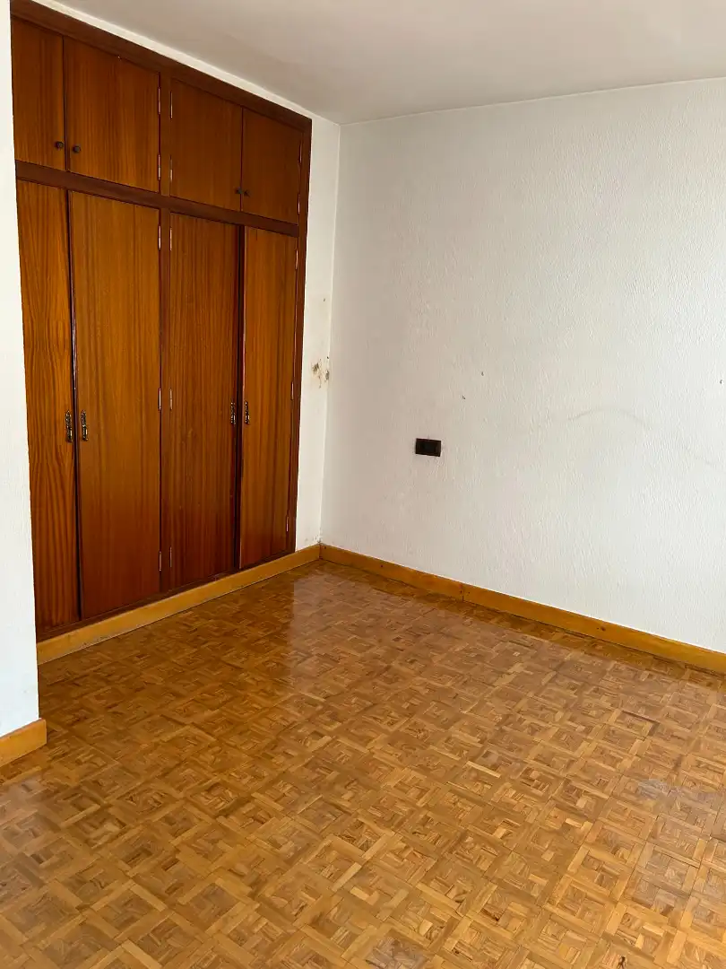 Habitación de Piso en venta en Jaén con Aire acondicionado, Calefacción y Trastero
