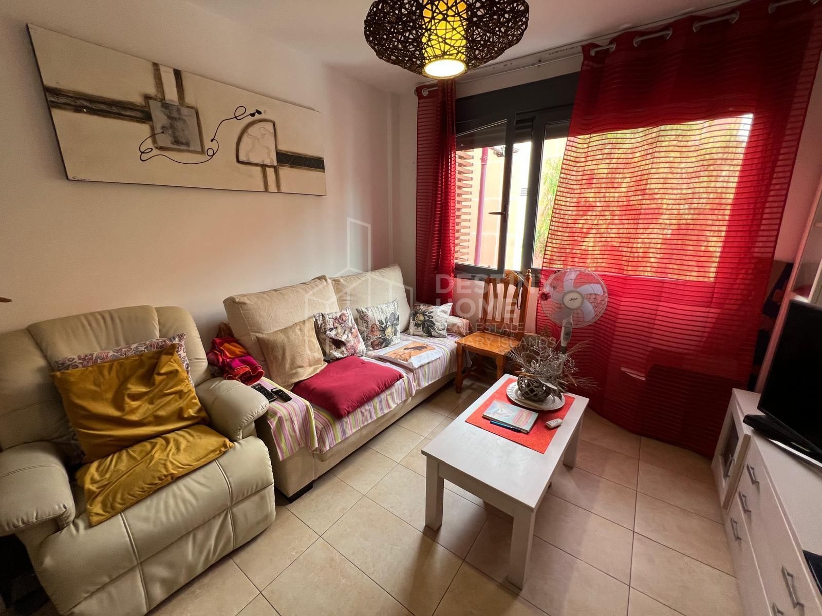 Sala d'estar de Apartament en venda en Puerto del Rosario amb Aire condicionat i Traster