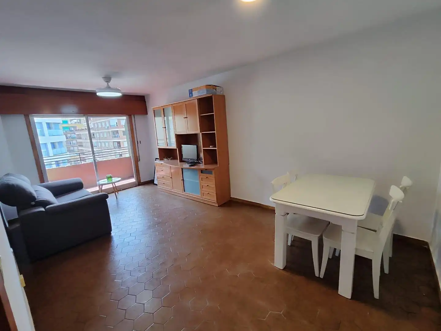Wohnzimmer von Wohnung zur Miete in Granada