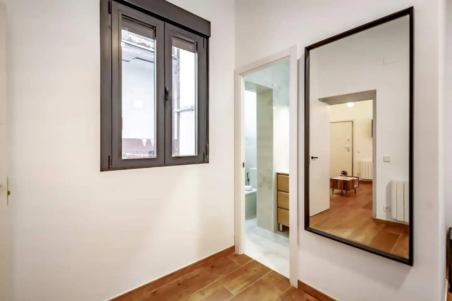 Wohnung zur Miete in Sevilla mit Terrasse, Möbliert und Internet