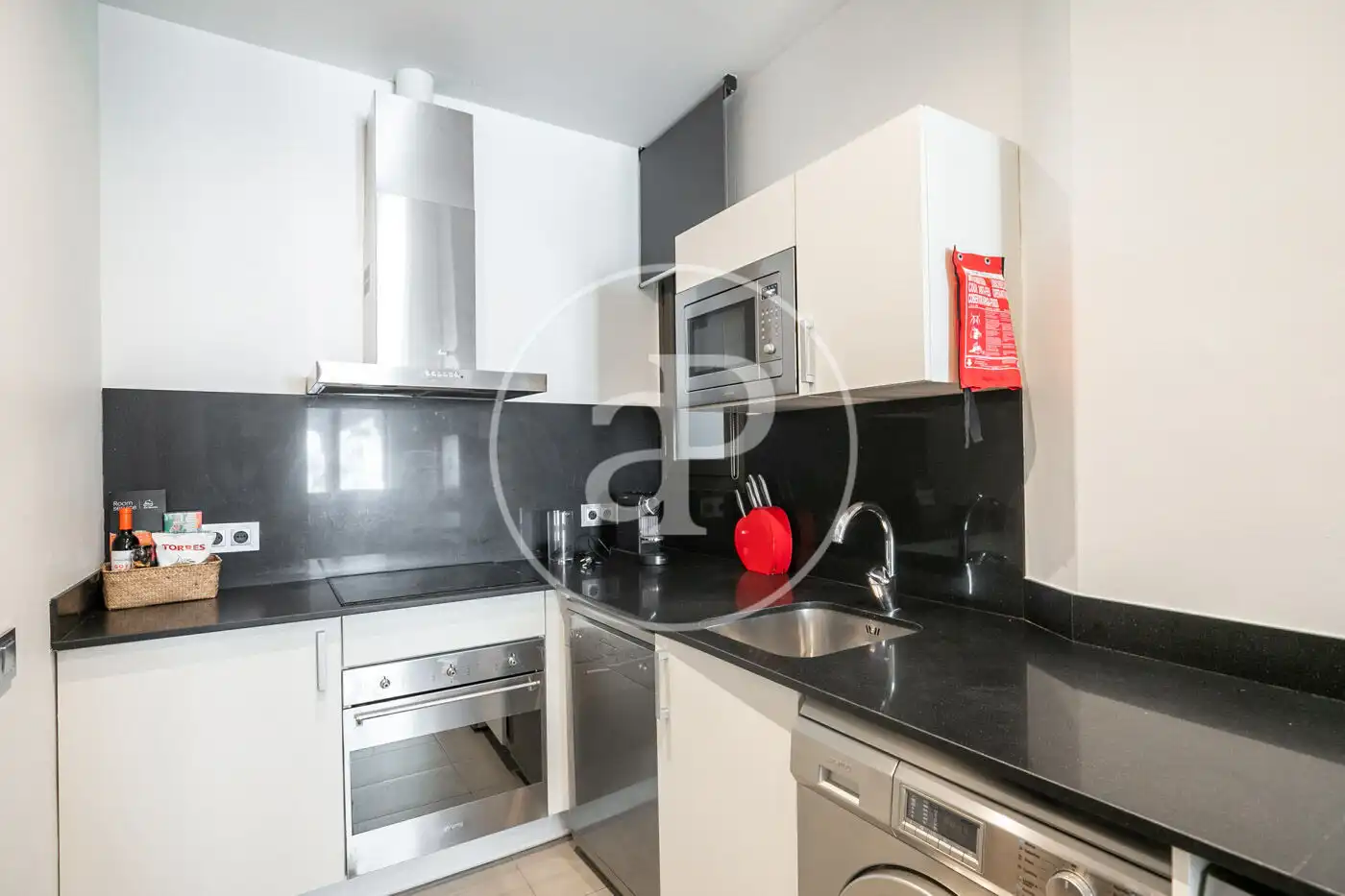 Cocina de Piso de alquiler en Barcelona con Aire acondicionado, Calefacción y Terraza