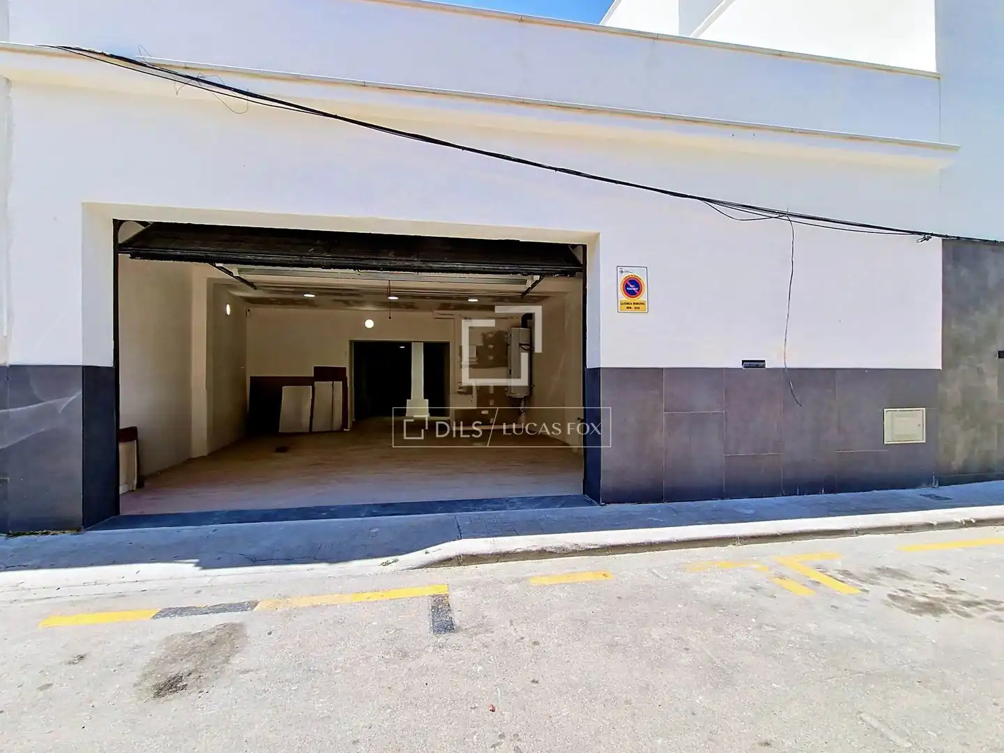 Aparcament de Casa o xalet en venda en Vilanova i la Geltrú amb Aire condicionat, Calefacció i Terrassa