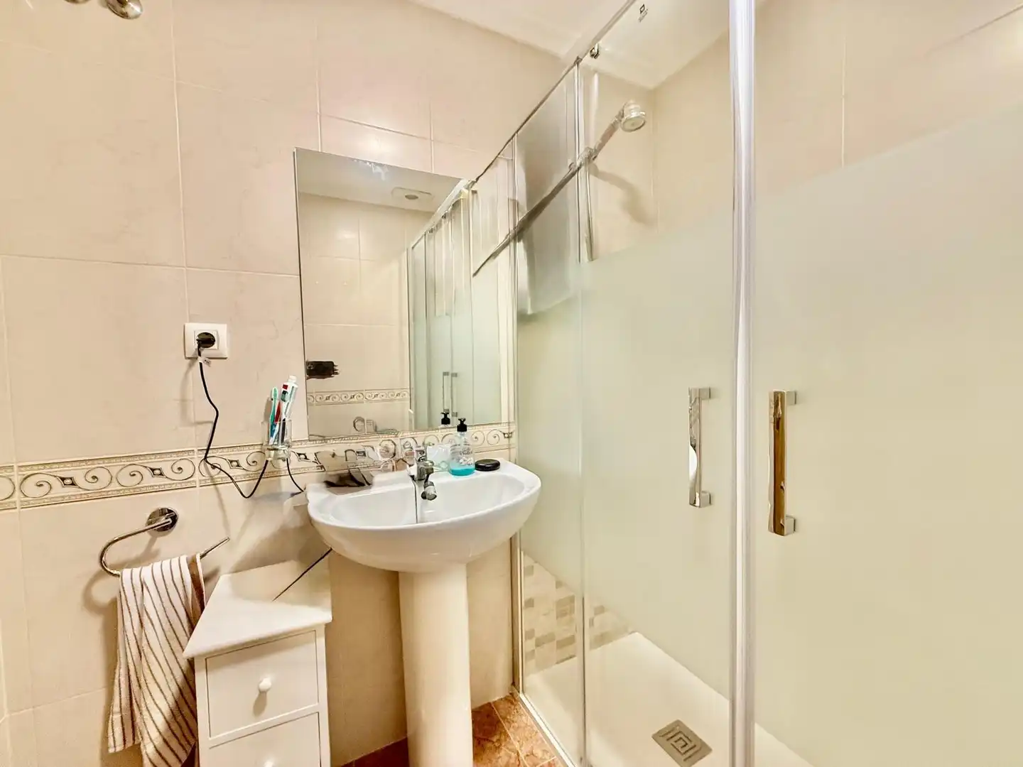 Terraced house with terrace for sale in Calle Calle Somosierra, imagen 19