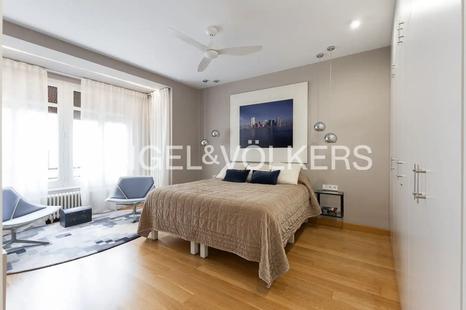 Habitación de Apartamento en venta en Valencia con Aire acondicionado, Calefacción y Parquet