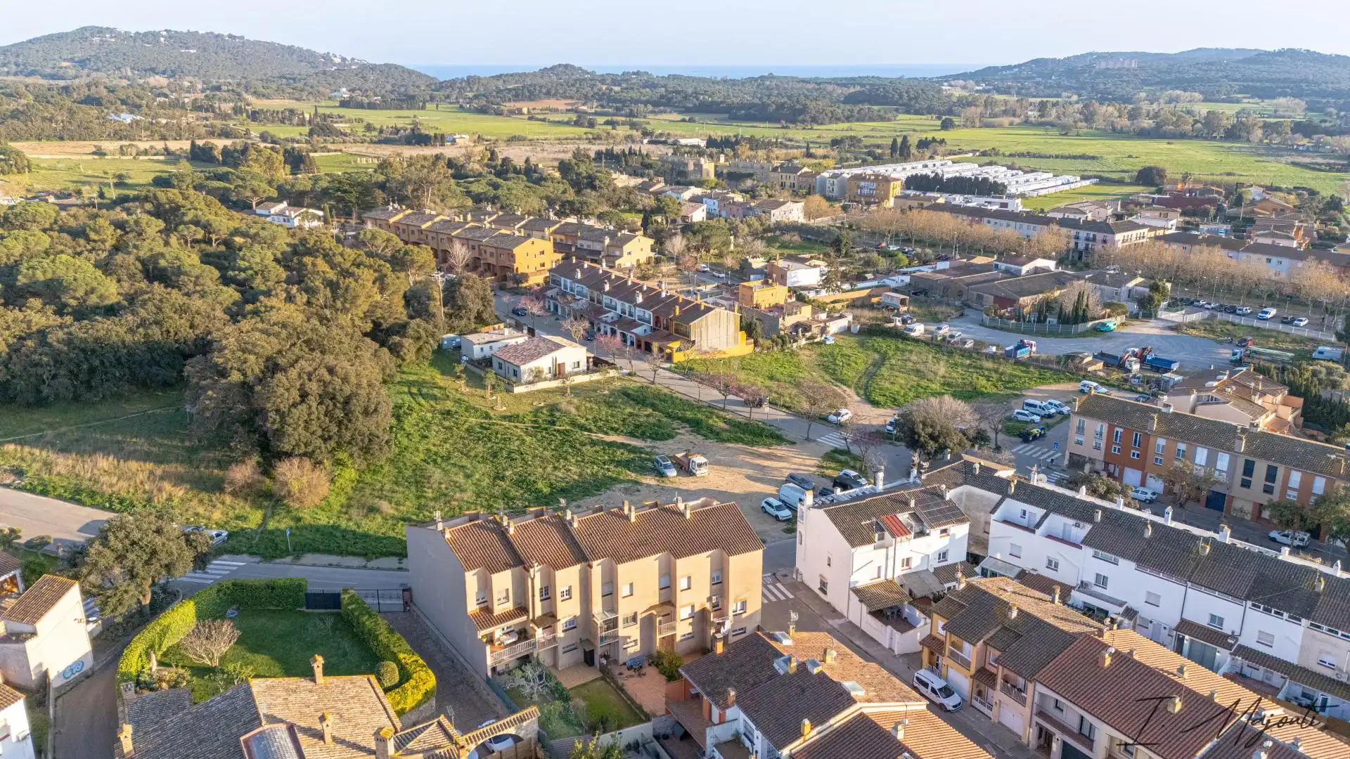 Vista exterior de Casa adosada en venda en Palafrugell amb Calefacció