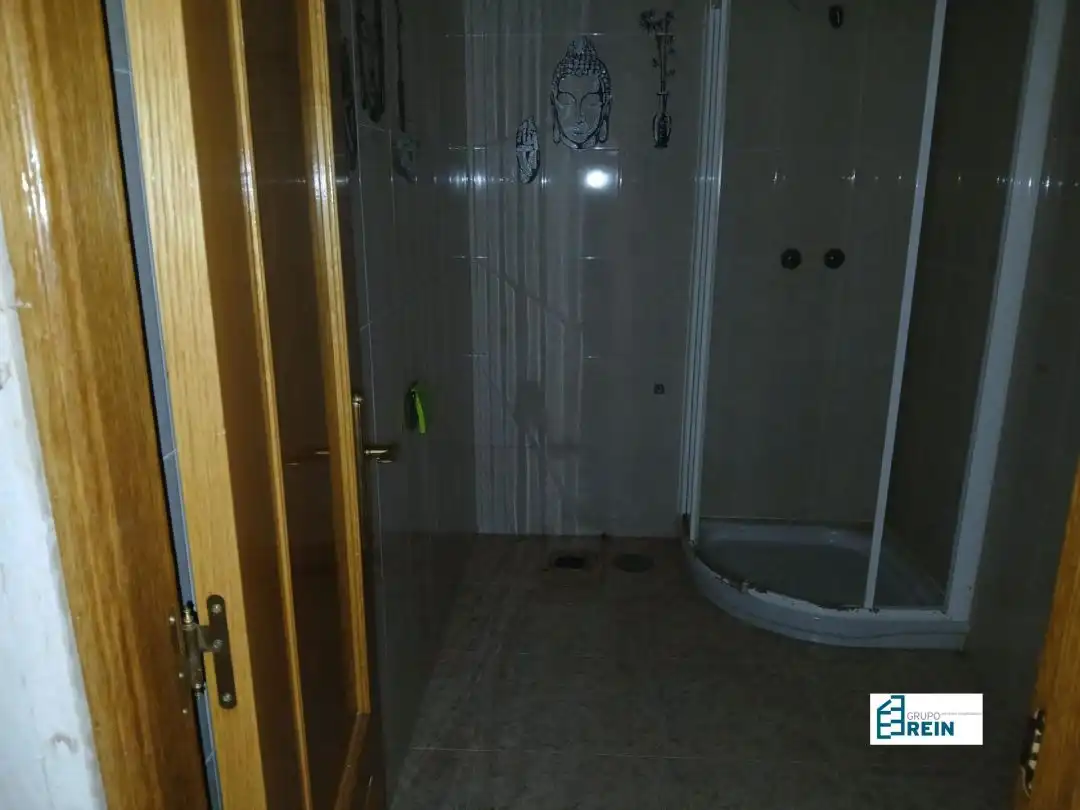 Bany de Casa adosada en venda en Esquivias amb Calefacció, Terrassa i Piscina