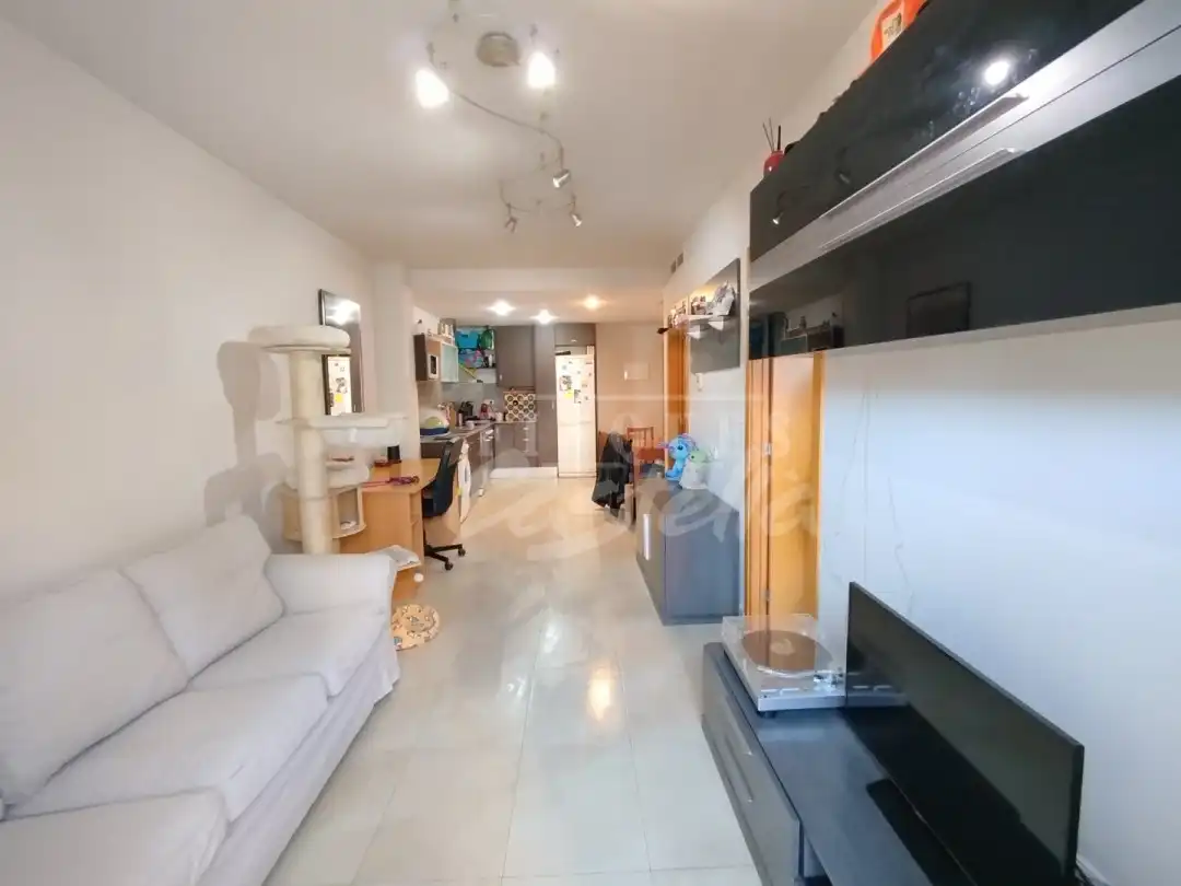 Wohnung mit Terrasse zum Verkauf in El Palau - Escorxador, imagen 5