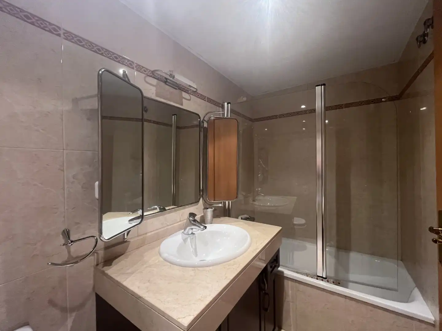 Baño de Dúplex en venta en Vilafranca del Penedès con Aire acondicionado, Calefacción y Parquet