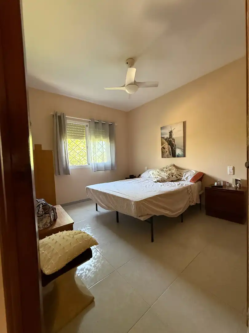 Habitación de Casa o chalet en venta en Vinaròs con Aire acondicionado, Calefacción y Jardín privado