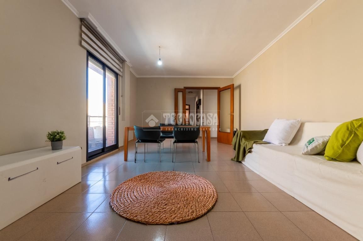 Sala de estar de Piso en venta en  Tarragona Capital con Balcón