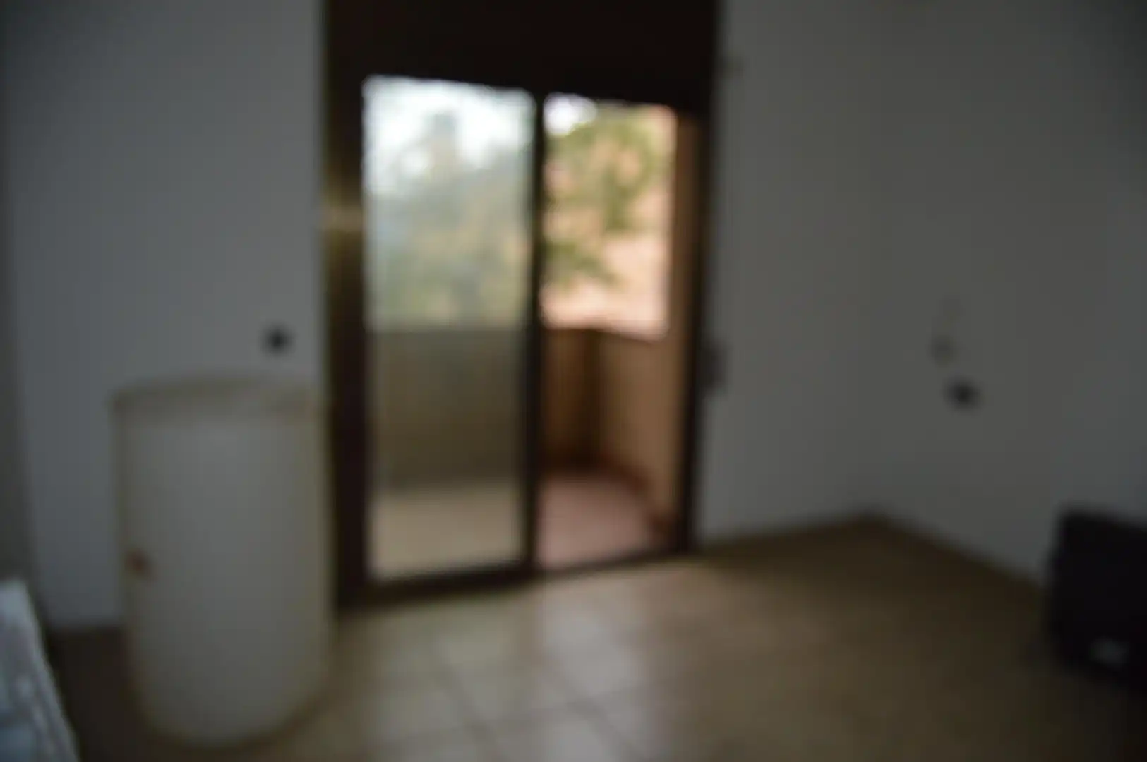 Dormitori de Casa o xalet en venda en Torrelles de Llobregat amb Balcó