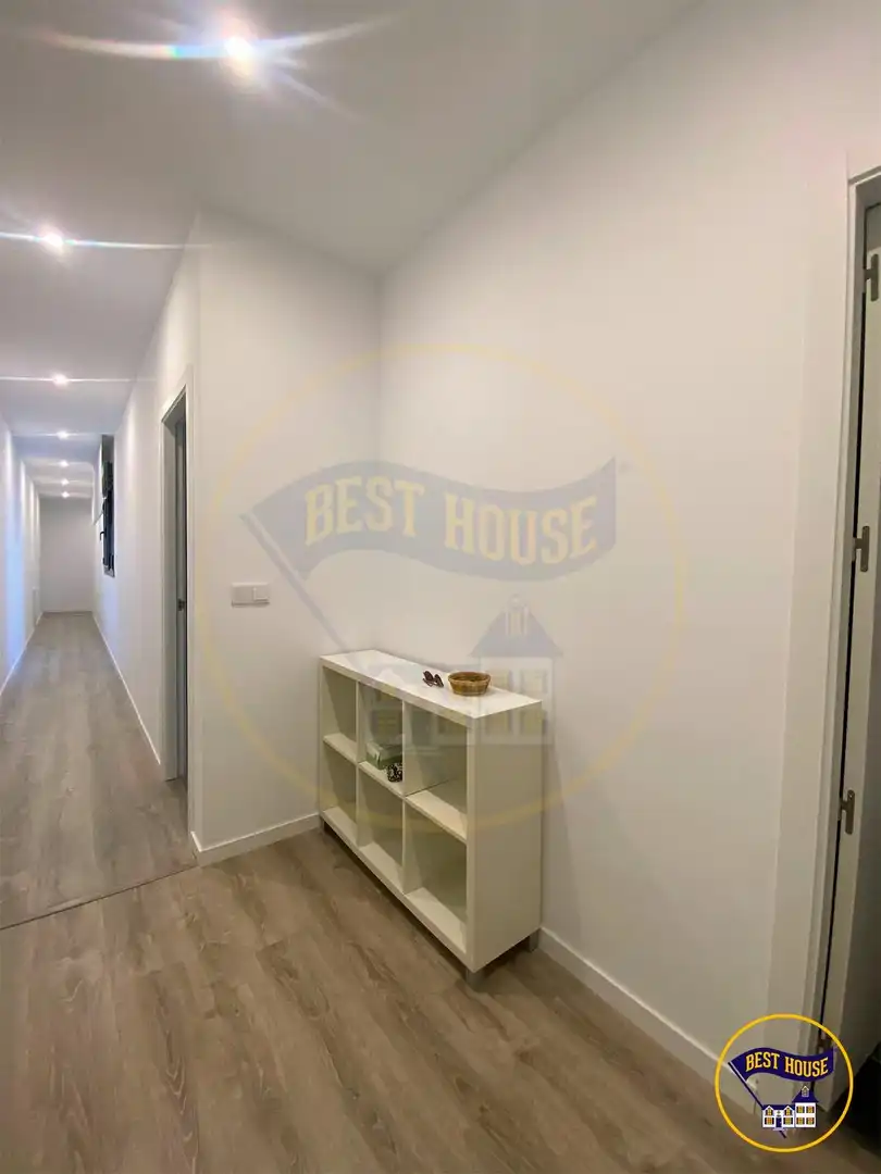 Flat for sale in Calle JOSE COBO, Centro