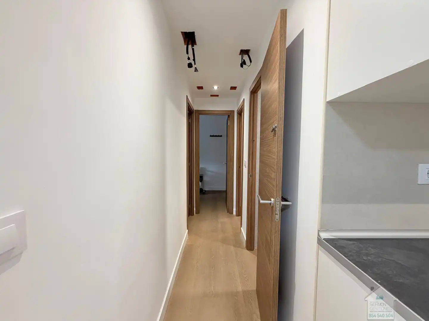 Flat for rent in Sevilla  with Parquet flooring and Furnished