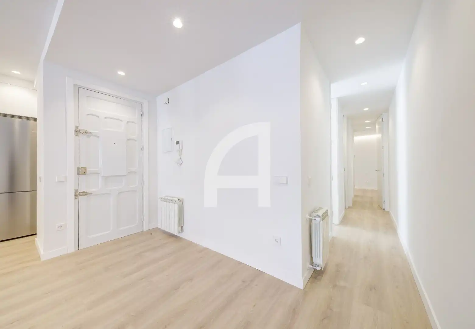 Wohnung zum Verkauf in Madrid mit Klimaanlage, Heizung und Terrasse
