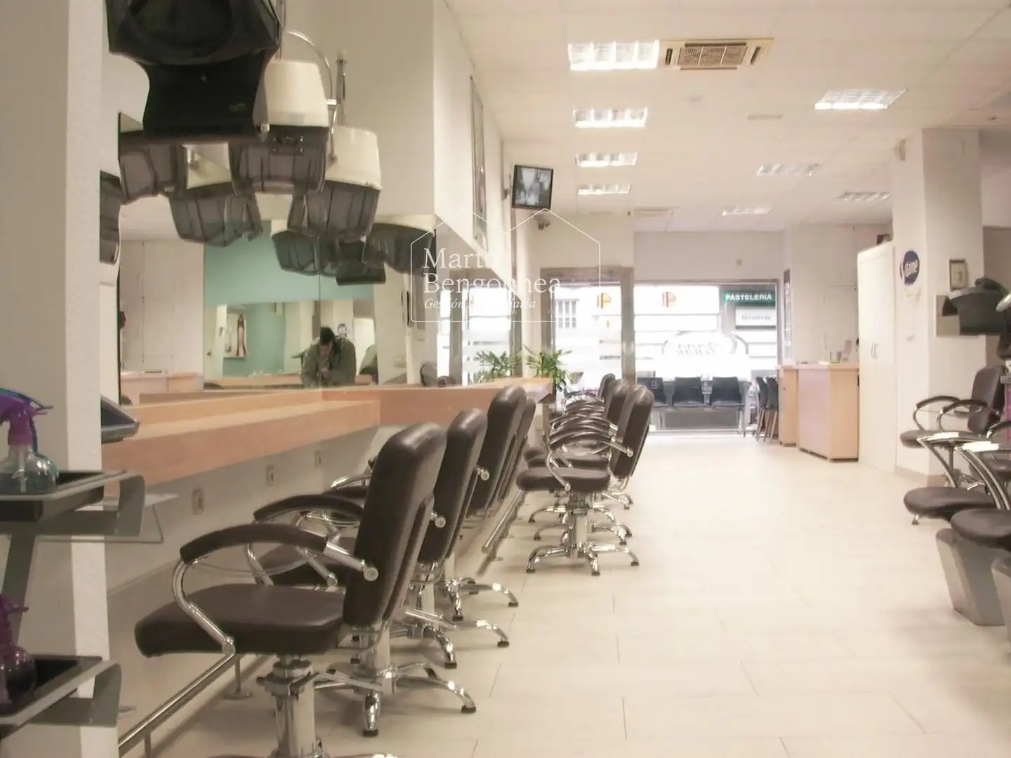 Local comercial de lloguer a Beato Tomás de Zumárraga, imagen 2